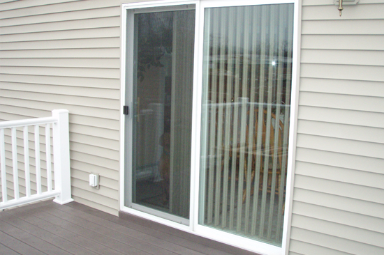 Chowchilla-screen-door-repair